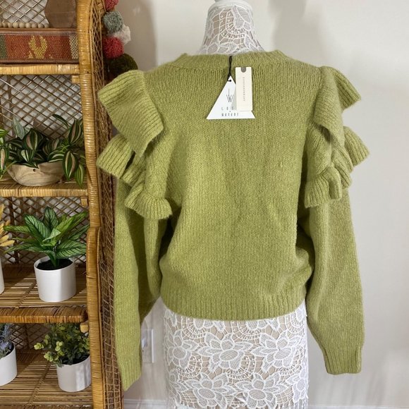 NWT Anthropologie Lost + Wander Viveka Ruffled Pullover Sweater Green S/M Top - Picture 5 of 7